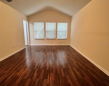 6058 Twain Street - Photo Thumbnail 9