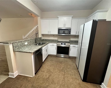 6058 Twain Street - Photo Thumbnail 4