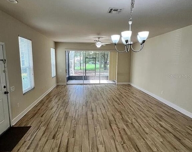 6058 Twain Street - Photo Thumbnail 3