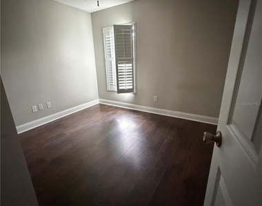 4185 Shadow Creek Circle - Photo Thumbnail 4