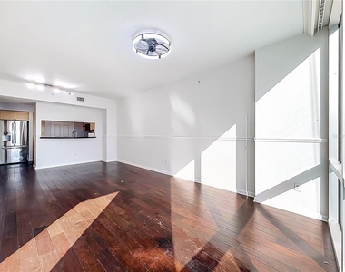 322 E Central Boulevard - Photo Thumbnail 17