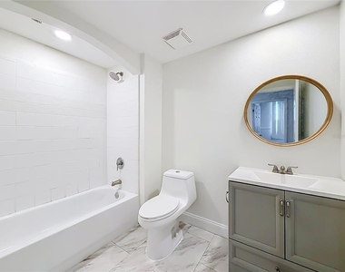 322 E Central Boulevard - Photo Thumbnail 26