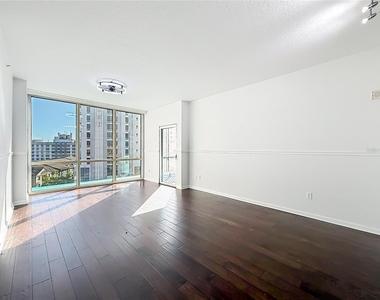 322 E Central Boulevard - Photo Thumbnail 15
