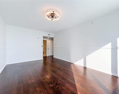 322 E Central Boulevard - Photo Thumbnail 30