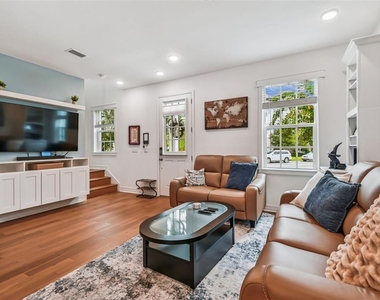 1845 Island Village Way - Photo Thumbnail 7