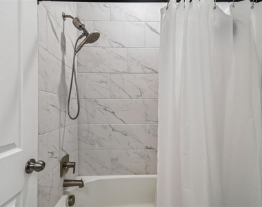 1845 Island Village Way - Photo Thumbnail 25