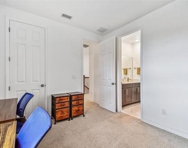 1845 Island Village Way - Photo Thumbnail 23