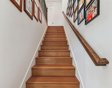 1845 Island Village Way - Photo Thumbnail 19