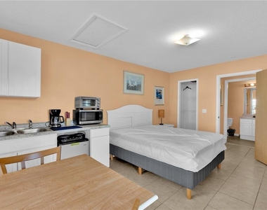 203 Coco Plum Drive - Photo Thumbnail 2