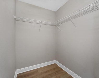 14537 San Lorenzo Drive N - Photo Thumbnail 29