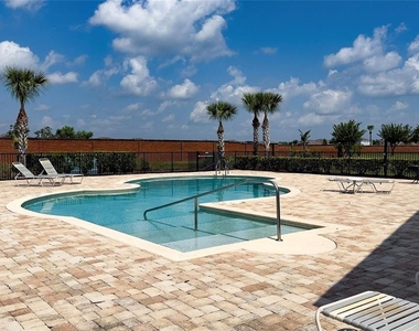 14537 San Lorenzo Drive N - Photo Thumbnail 41