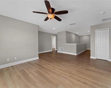 14537 San Lorenzo Drive N - Photo Thumbnail 21