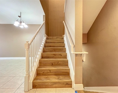 2586 Grand Central Parkway - Photo Thumbnail 9