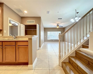 2586 Grand Central Parkway - Photo Thumbnail 7