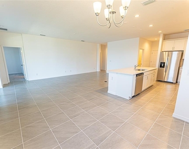 5895 Vision Road - Photo Thumbnail 8