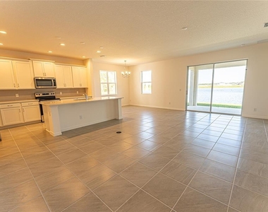 5895 Vision Road - Photo Thumbnail 9