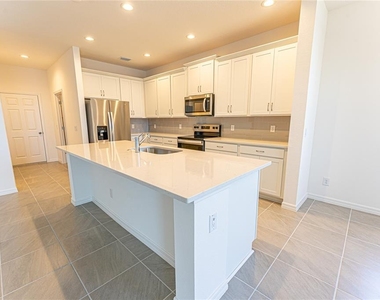 5895 Vision Road - Photo Thumbnail 10