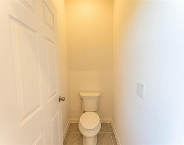 5895 Vision Road - Photo Thumbnail 13