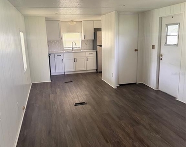 816 Beechwood Avenue - Photo Thumbnail 7