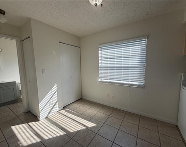 2117 Citrus Boulevard - Photo Thumbnail 3
