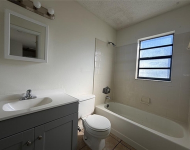 2117 Citrus Boulevard - Photo Thumbnail 5