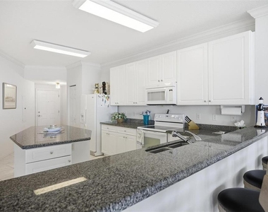 80 Surfview Drive - Photo Thumbnail 4