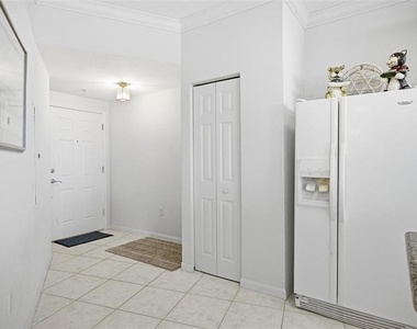 80 Surfview Drive - Photo Thumbnail 2