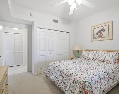 80 Surfview Drive - Photo Thumbnail 11