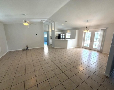 2740 Trianna Street - Photo Thumbnail 2