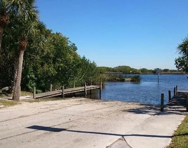 8003 Hillman Avenue - Photo Thumbnail 22