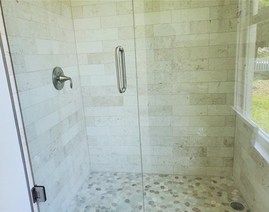 760 W Marion Avenue - Photo Thumbnail 20