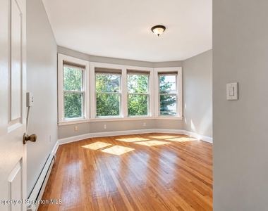 601 Clay Avenue - Photo Thumbnail 8
