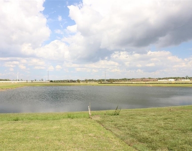 5119 Adega Way - Photo Thumbnail 13