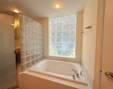 7424 Birds Eye Terrace - Photo Thumbnail 9