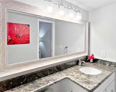1741 Southwood Street - Photo Thumbnail 10