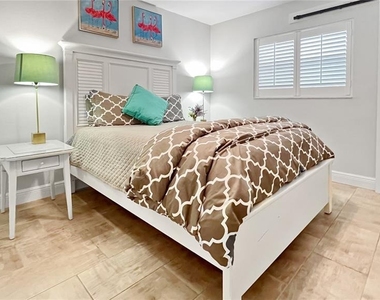 1741 Southwood Street - Photo Thumbnail 13