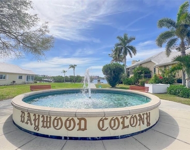 1741 Southwood Street - Photo Thumbnail 2