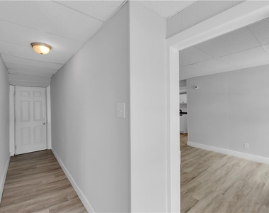 149 W Ridge Street - Photo Thumbnail 7