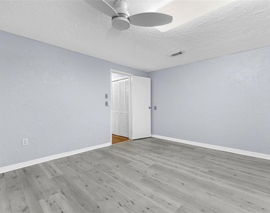 3403 66th Street Court W - Photo Thumbnail 20