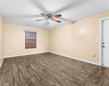 3403 66th Street Court W - Photo Thumbnail 12