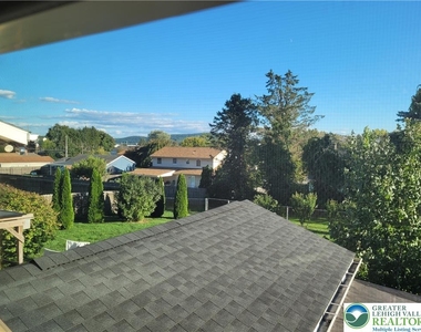 932 Kossuth Street - Photo Thumbnail 12