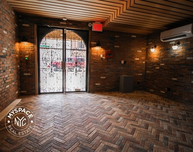 31 Brooklyn Avenue - Photo Thumbnail 5