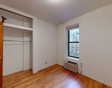 240 Waverly Place - Photo Thumbnail 1