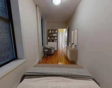 228 East 36th Street - Photo Thumbnail 1