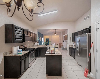 2924 Pino Triste Drive - Photo Thumbnail 3