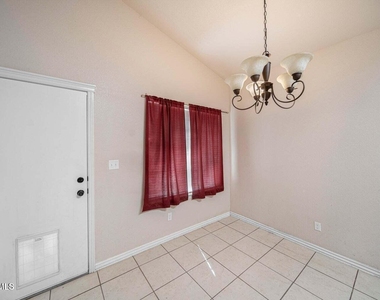 2924 Pino Triste Drive - Photo Thumbnail 4