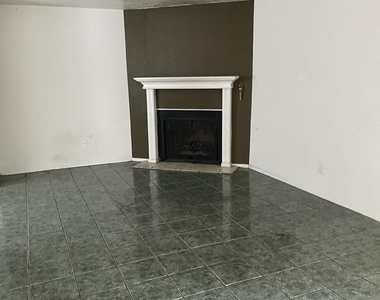 8908 Ankerson Street - Photo Thumbnail 4