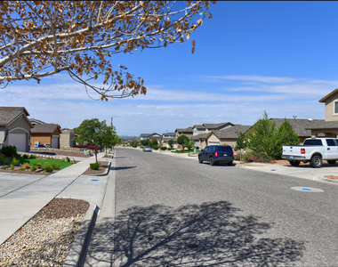 7528 Wolf Creek Drive - Photo Thumbnail 41
