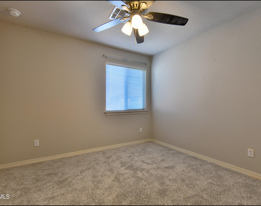7528 Wolf Creek Drive - Photo Thumbnail 29