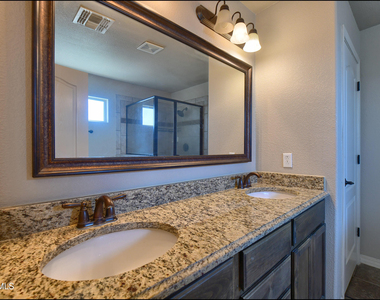 7528 Wolf Creek Drive - Photo Thumbnail 26